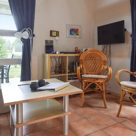 Awesome In With Kitchen Holiday home